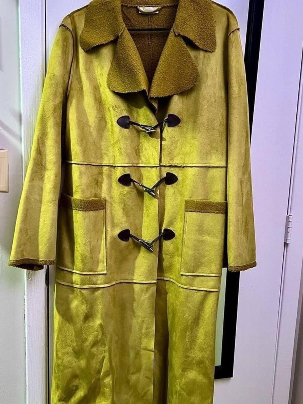 Vintage Coat front closure toggles and cozy sherpa